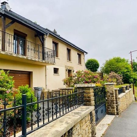 Gite La Mie De Pain Bogny-sur-Meuse ภายนอก รูปภาพ