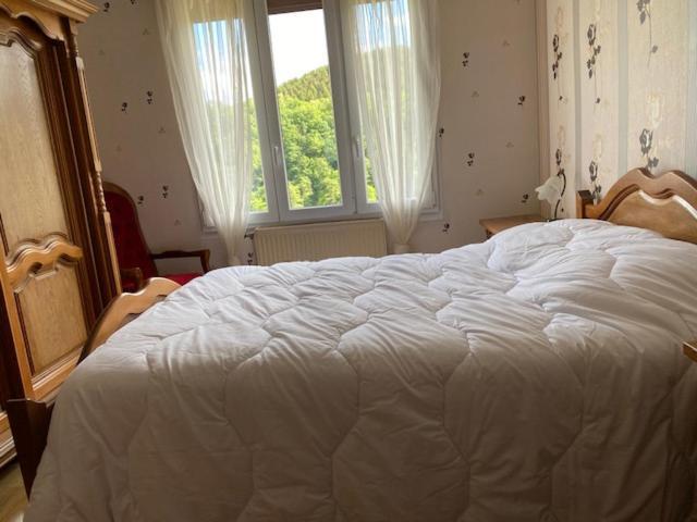 Gite La Mie De Pain Bogny-sur-Meuse ภายนอก รูปภาพ