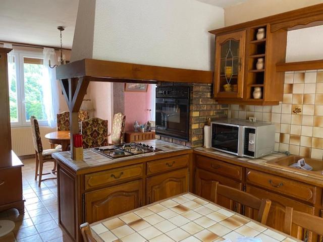 Gite La Mie De Pain Bogny-sur-Meuse ภายนอก รูปภาพ